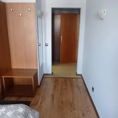 Cozy With Very Good Location Διαμέρισμα *